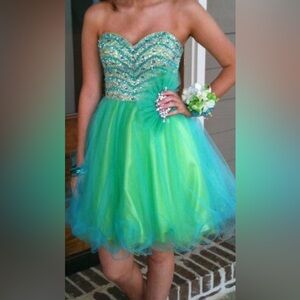 Prom dress size 4